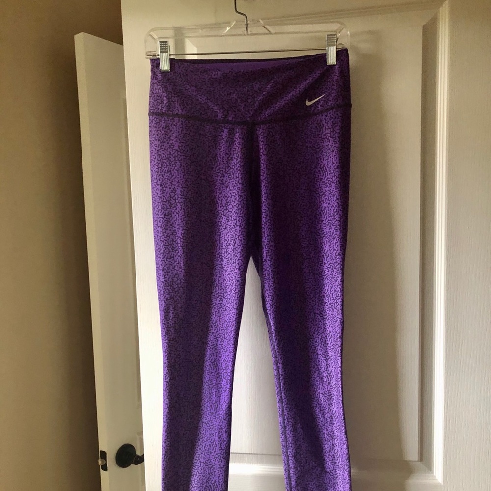 Nike leggings